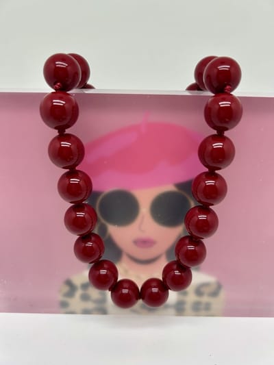 Ketting - colour stone necklace - rode statement ketting met ronde kralen - ketting - statement ketting - ketting met kralen - ketting - rode ketting - bubble grote kralen ketting - red necklace - lange ketting - kralen ketting - schakelketting