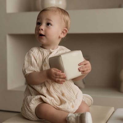 HENVAE® Foam Stapelblokken 6-delig inclusief geschenkverpakking - Zachte Speelblokken - Baby Speelgoed - Kraamcadeau - Stapeltoren - Bouwblokken - Foam Blokken - Montessori Speelgoed - Educatief speelgoed - Sensorisch Speelgoed Baby - Kindercadeau