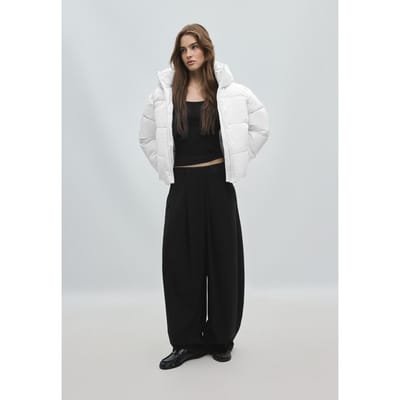 Stradivarius Basis gewatteerd jack met capuchon  Ecru L