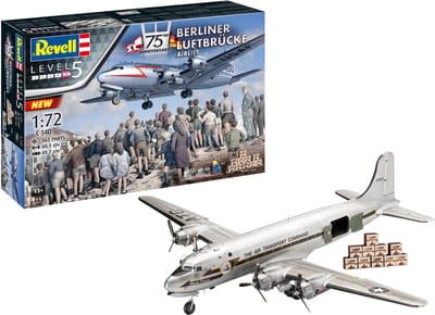 Revell Modelbouwpakket Militaire voertuigen - 05652 75th Anniversary - Berliner Luftbrucke C-54D Skymaster - Geschenkset Plastic - 1:72 - Modelbouw