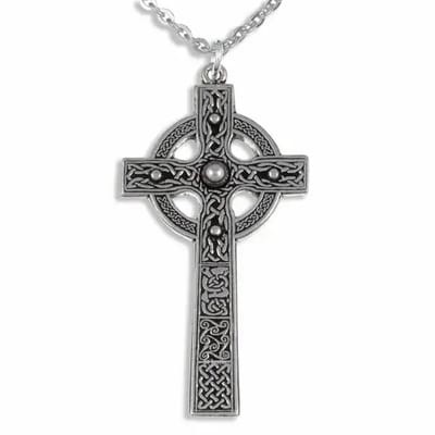 St Justin, Hanger, Groot Cashel kruis met knoopwerk hanger(XP48)
