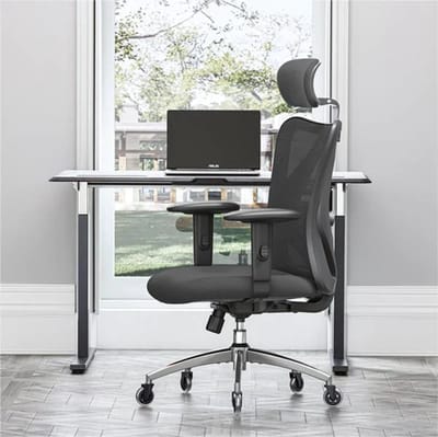 Sihoo M18 ergonomische bureaustoel, ademend gaas, hoge rugleuning, verstelbare hoofdsteun en lendensteun, rollerblade wielen (zwart)