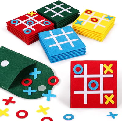 24 stuks Tic Tac Toe mini-speelcadeautjes - vilt - tac toe - kleurrijk - gastgeschenken - zinvol speelgoed voor kinderverjaardag - feest - puzzelspellen - bordspel - 4 kleuren