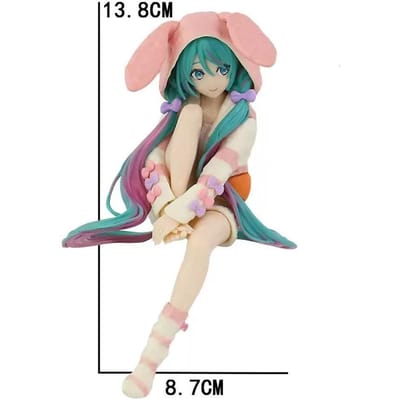 Poupée modèle Anime Hatsune Miku dessin animé mignon décoration de table adaptée à la décoration de tableau de bord de voiture cadeau de vacances mignon beige
