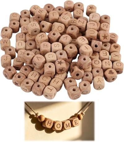 120 stuks natuurlijke houten letterkralen 12 mm alfabet houten kralen voor armband, vierkante kralen A tot Z met modellen harten en sterren, gat van 4 mm voor sieraden en creatieve decoraties