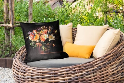 Sierkussen Buiten - Glazen - Bloemen - Boeket - Kleuren - 60x60 cm - Weerbestendig