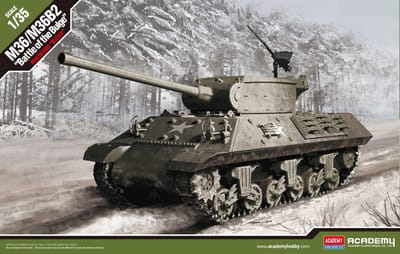 Academy Modelbouwpakket Militaire voertuigen - 13501 US Army M36/M36B2 Jackson WWII - Battle of the Bulge - Amerikaanse Tankjager Plastic - 1:35 - Modelbouw