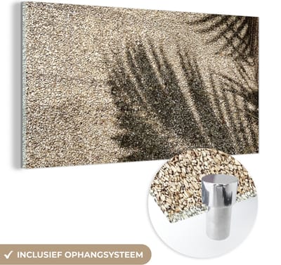MuchoWow® Glasschilderij 120x60 cm - Schilderij acrylglas - Zand - Palm - Strand - Foto op glas - Schilderijen