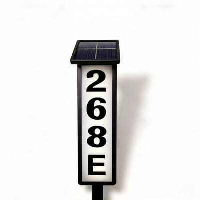 Solar Huisnummerlamp met LED Verlichting – Inclusief Huisnummers & Letters – Automatisch Aan/Uit – Waterbestendig