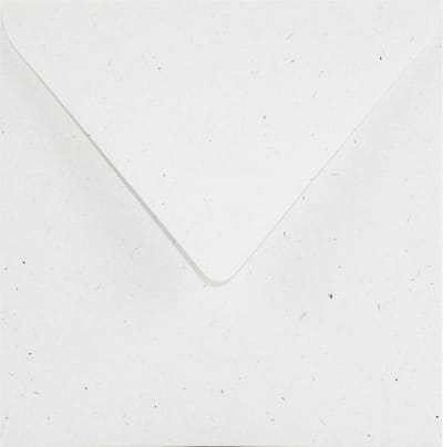 Vierkante enveloppen Ecru 155x155mm met Puntige Klep voor Uitnodigingen