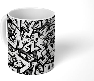 Mok - Koffiemok - Vormen - Letters - Graffiti - Zwart - Mokken - 350 ML - Beker - Koffiemokken - Theemok