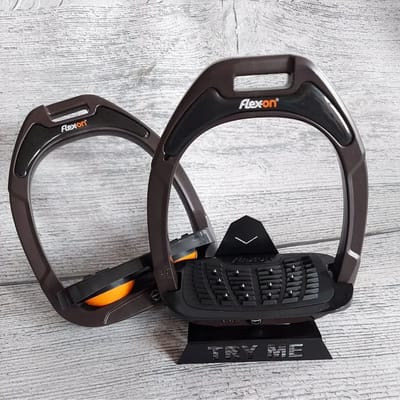 Ingebouwde Ultra Grip Beugels Bruin/Zwart/Oranje Flex-On Green Composite