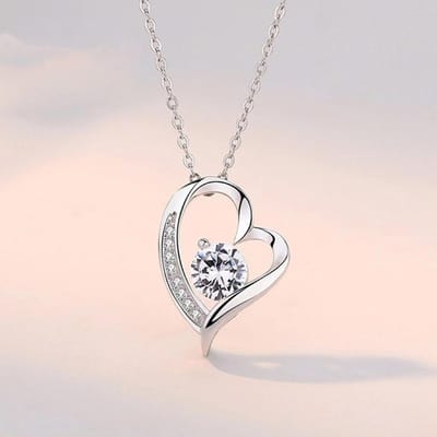 S925 Zilveren Liefdesvormige Ketting Vrouwelijke Koreaanse Versie Eenvoudige Alles Hanger Alles Temperament Sleutelbeenketting white