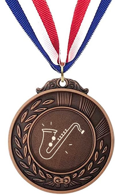 Akyol - saxofoon medaille bronskleuring - Saxofoon - cadeau muzikant - leuk cadeau voor je vriend om te geven - verjaardag muzikant