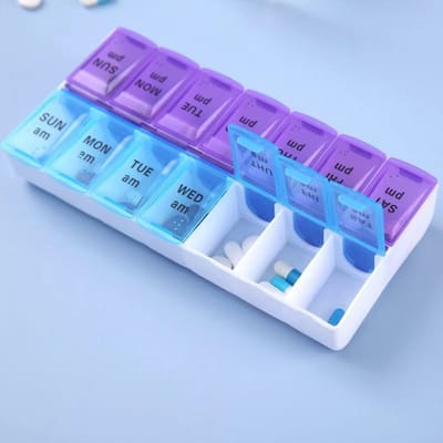 Pillendoos / Pillenhouder — 7-daags (wekelijks) met vakken voor ochtend en avond — Dosering tweemaal daags — Tweekleurige set in blauw en paars (2-pack: groot + klein)