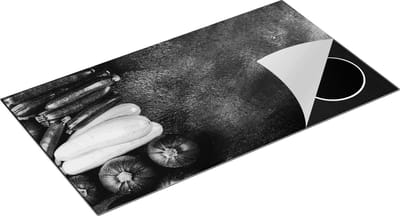 Chefcare Inductie Beschermer Courgettes op Zwarte Marmer - Groente - Zwart Wit - 95x50 cm - Afdekplaat Inductie - Kookplaat Beschermer - Inductie Mat