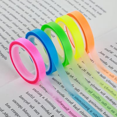 Vijf rollen fluorescerende kleurlabels, zelfklevende notetape voor lezen, notities en creatief gebruik in de klas