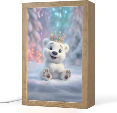 Nachtlampje 20x30 cm - Kinder lampje - Ijsbeerwelp - Sneeuw - Lichtjes - Kroon - Tafellamp kinderkamer - Slaapkamer lamp - Bedlamp kinderen - Kinderlampje stopcontact - Wandlamp babykamer - Nachtlampjes
