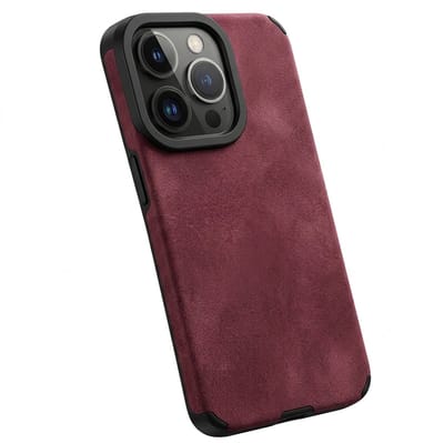 Rood mat telefoon hoesje backcover geschikt voor iPhone 16 Pro dames en heren met camera bescherming en versterkte hoeken hardcase