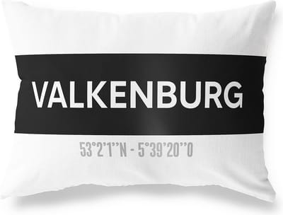 Tuinkussen VALKENBURG - ZUID-HOLLAND met coördinaten - Buitenkussen - Bootkussen - Weerbestendig - Jouw Plaats - Studio216 - Modern - Zwart-Wit - 50x30cm
