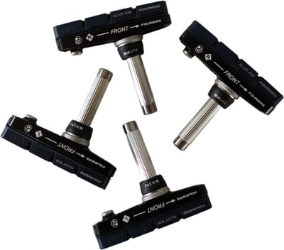 FOURIERS BR-E003 Remblokken / Remschoentjes - Alloy 6066-T6 - Cantilever - -5 mm Offset - Set van 4 stuks - Zwart