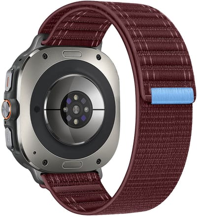 Stravo Nylon Horlogebandje met Klittenbandsluiting – Geschikt voor Samsung Galaxy Watch Ultra 2 (2026) / Ultra (2024/2025) – Sport Bandje – Geribbelde Structuur – Wijnrood