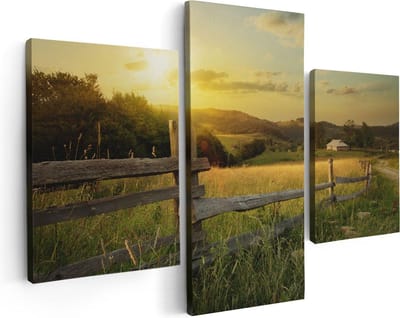 Artaza Canvas Schilderij Drieluik Boerderij Hekken op het Grasveld - 90x60 - Foto Op Canvas - Canvas Print