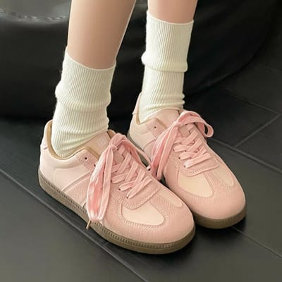 Nieuwe Dames Casual Sneakers Zomer Mode Ademend Dames Mesh Vetersportschoenen voor Vrouwen Platform Wandelen Designer Schoenen 40 white