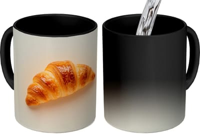 Magische Mok - Foto op Warmte Mokken - Koffiemok - Croissant - Brood - Beige - Magic Mok - Beker - 350 ML - Theemok