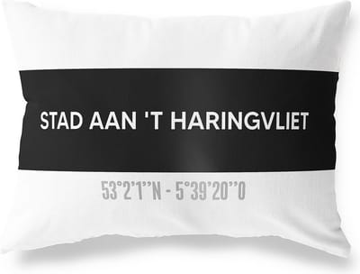 Tuinkussen STAD AAN 'T HARINGVLIET - ZUID-HOLLAND met coördinaten - Buitenkussen - Bootkussen - Weerbestendig - Jouw Plaats - Studio216 - Modern - Zwart-Wit - 50x30cm