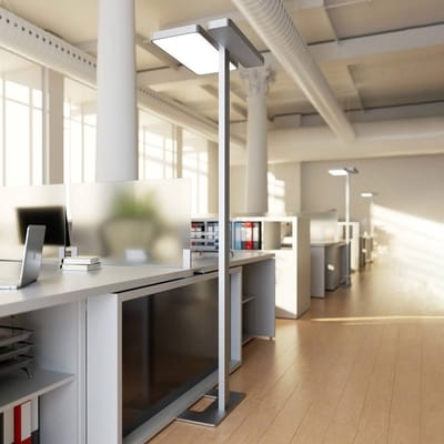 Arcchio LED kantoor vloerlamp Aila, zilver, daglichtsensor