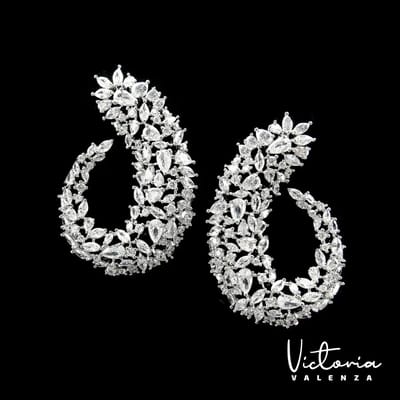 Victoria Valenza Milano Luxe Oorbellen Dames Messing Oorhangers Dames Oorringen - Witte Steen - Kleur Zilver - 1 Paar