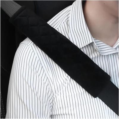 Gordelkussen Auto - Veiligheidshoezen - Comfortabel Rijden - Zacht Pluche Materiaal - 1 Stuk - Zwart