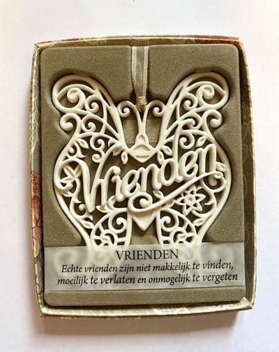H&&H - Inspirerende woorden - Hanger - Vrienden - Gift - Vlinder - Spreuken - Spreuktegel - Vriendschap