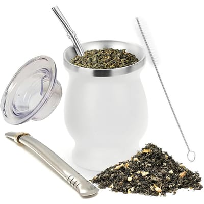 Mat roestvrijstalen yerba mate kopje en set met rietje, reinigingsborsteltje en deksel voor eenvoudig schoonmaken. Perfect voor op kantoor of thuis. (Wit) white