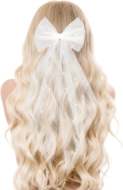 Elegante Bruidsluier met Parels en Strik - Perfect voor Trouwen en Bruidsmeisjes - Wit met Vlinders voor Dames en Meisjes