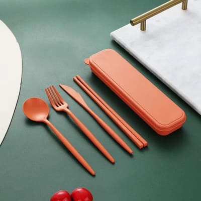 Draagbare gebruiksvoorwerpen, gezond milieuvriendelijk tarwestrobestek, herbruikbare eetstokjes vork mes lepel set