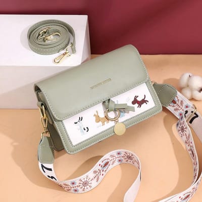 Nieuwe Mode Alles-in-één Kleine Vierkante Tas Enkele Schouder Crossbody Tas Satcheltas Grote Capaciteit Mode Tas Lieve Onderarmtas . white