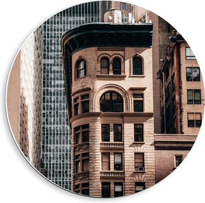 Forex Wandcirkel - Gebouwen in de Stad - 40x40cm Foto op Wandcirkel (met ophangsysteem)