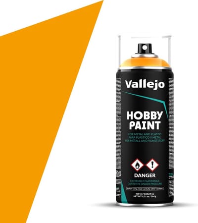 Vallejo Hobbyverf Acrylverf - 28018 Zon-Geel Primer - Acryl Spray - Verf spuitbus - 400 ml