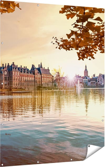 Gards Tuinposter Binnenhof Gebouw in Den Haag - 120x160 cm - Tuindoek - Tuindecoratie - Wanddecoratie buiten - Tuinschilderij