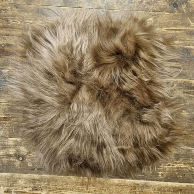 WOOOL Schapenvacht Chairpad - IJslands Bruin (38x38cm) VIERKANT - Stoelkussen - 100% Echt - Eenzijdig