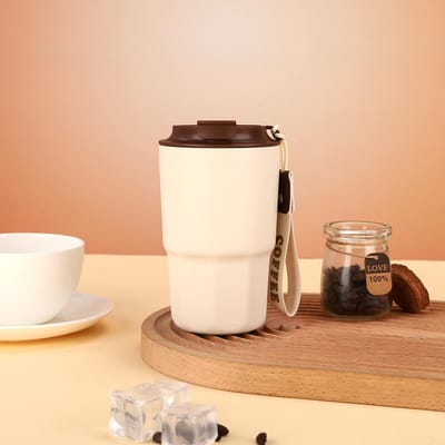 La Nouvelle Tasse à Café Octogonale en Acier Inoxydable à Double Paroi Isolée Sous Vide Transportera la Corde Tasse Accompagnante 450ML
