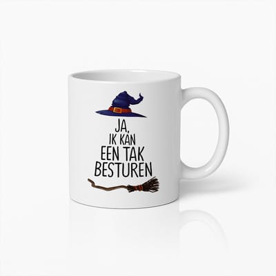 Grappige Heks Thema Koffiemok – 'Ja, Ik Kan Een Tak Besturen' Humoristische Cadeaumok