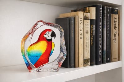 Mats Jonasson Kristallen Sculptuur Een Prachtige Papegaai - Diverse Kleuren - Voor Binnen - Staand