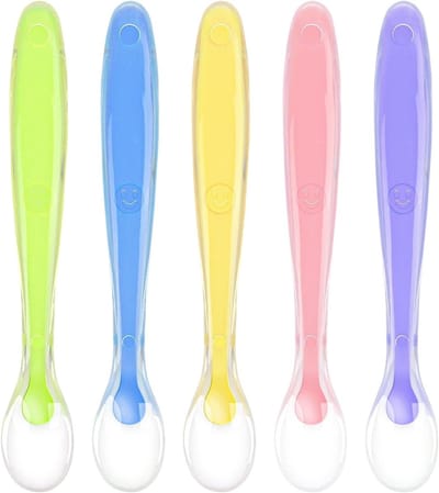 Set van 5 Zachte Siliconen Lepels voor Baby's - BPA-vrij, Ideaal voor Zelfvoeding en Babyvoeding in Regenboogkleuren
