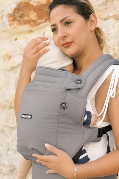 Baby Garden Premium baby draagzak van katoen - Ergonomisch & Comfortabel - met Nekstondersteuning - Tot 15 kg - Incl. Slabbetje - Grijs