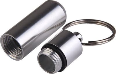 New Age Devi - Medicijnkoker - Pillenkoker - Sleutelhanger - Aluminium - Zilver