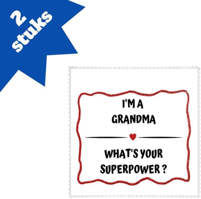 Akyol - this grandma is loved by me brillendoekjes - Oma - iemand die houdt van zijn oma - verjaardag - cadeautje voor oma - oma artikelen - kado - geschenk - 17,8 bij 17,8 cm - 2 stuks