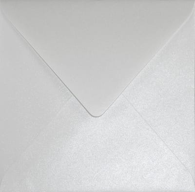 Metallic (parelmoer) witte enveloppen A5 - 155 x 155 mm - 25 stuks - NK natgelijmde - 110 gram - Sirio Pearl - Netuno